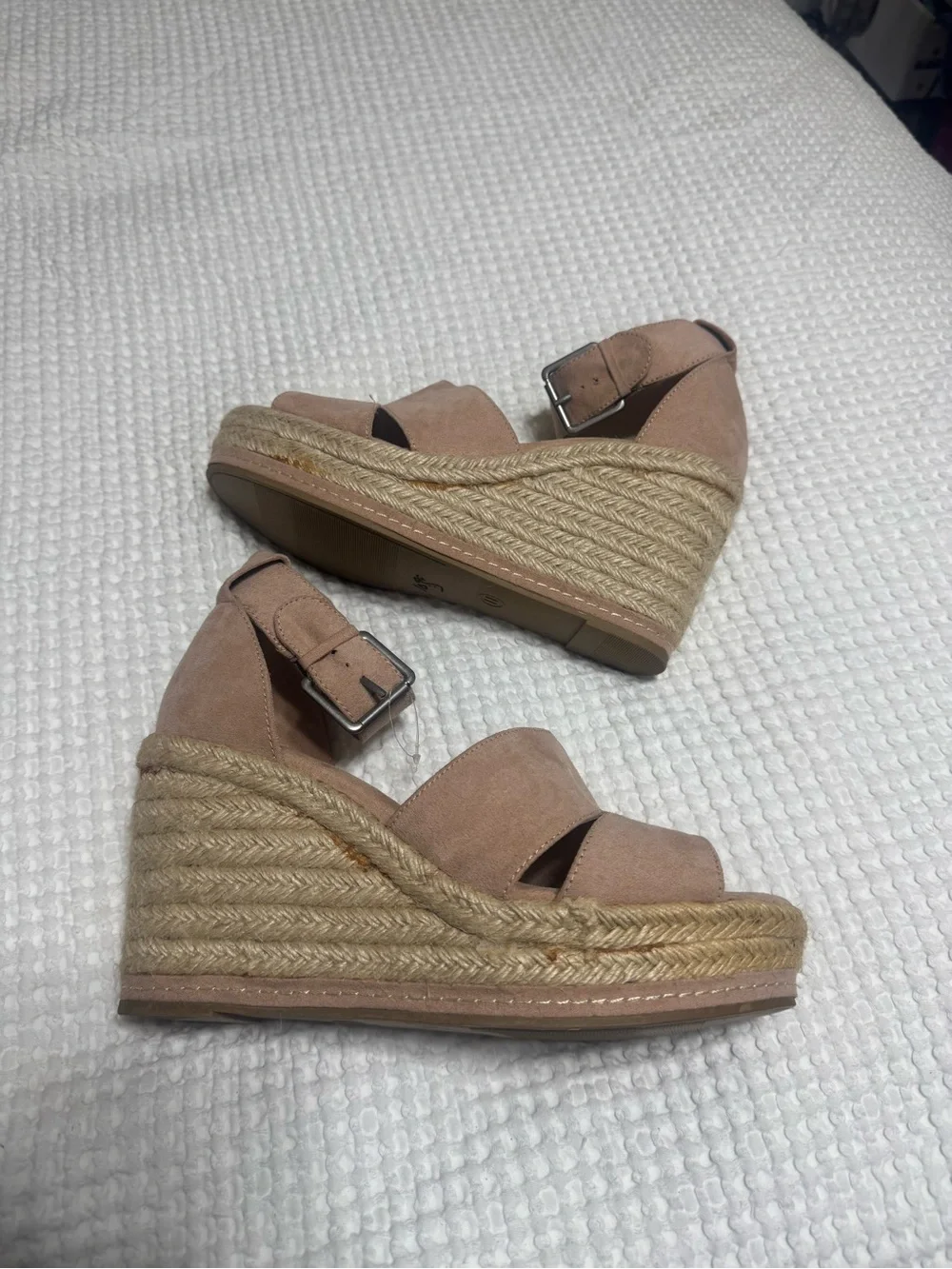 Universal Threads Espadrille Wedge Sandals